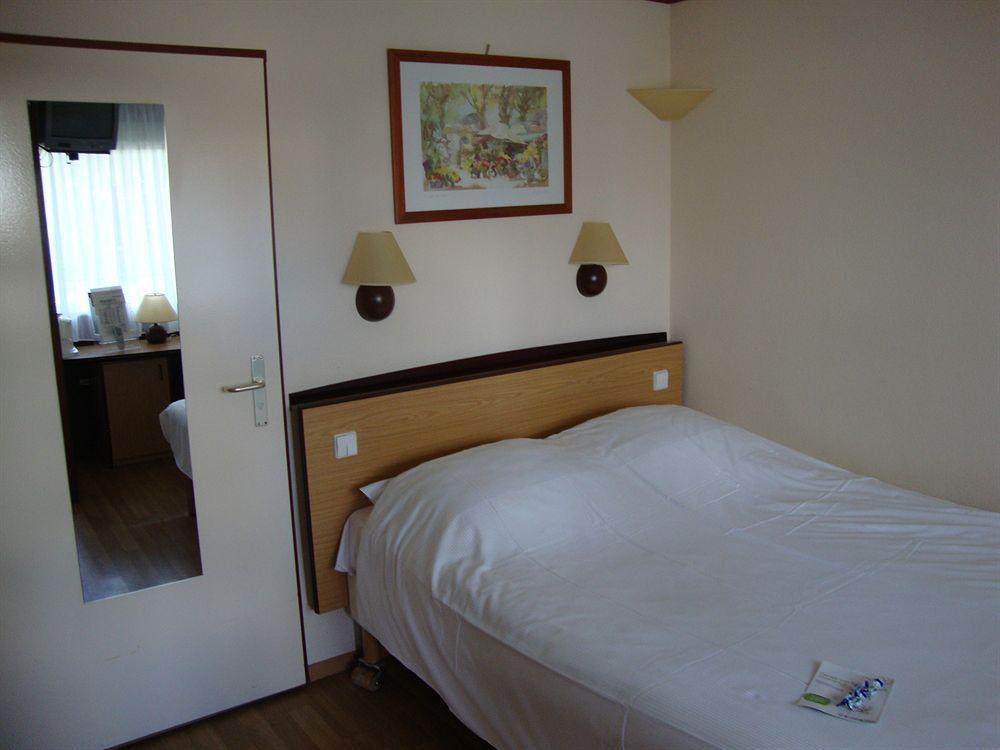 Campanile & Restaurant Hotel 3*