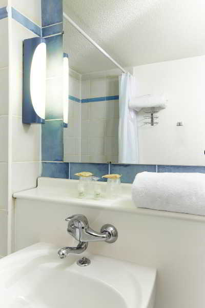 Campanile & Restaurant 3*